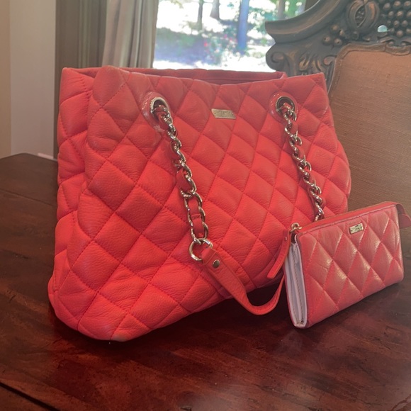 Kate Spade quilted handbag with Matching wallet - Picture 3 of 16